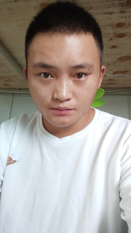 水里面的云呀的第一张照片--永泰征婚网