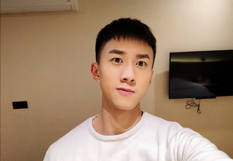 有钱就有钞能力的第一张照片--永泰征婚网