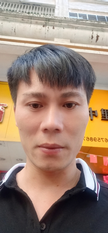 笑看人生的第一张照片--永泰征婚网