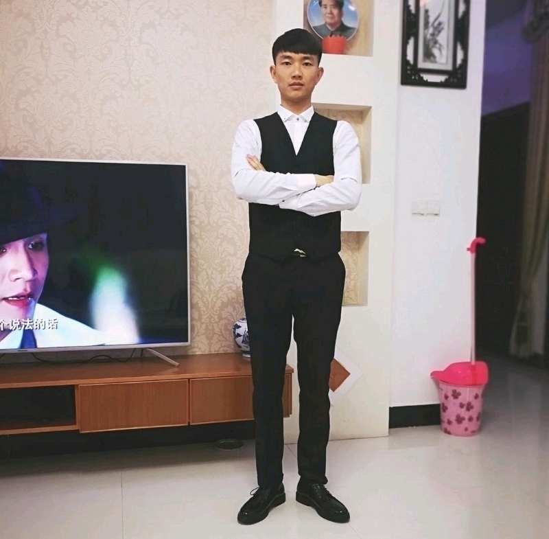 龙飞的第一张照片--永泰征婚网