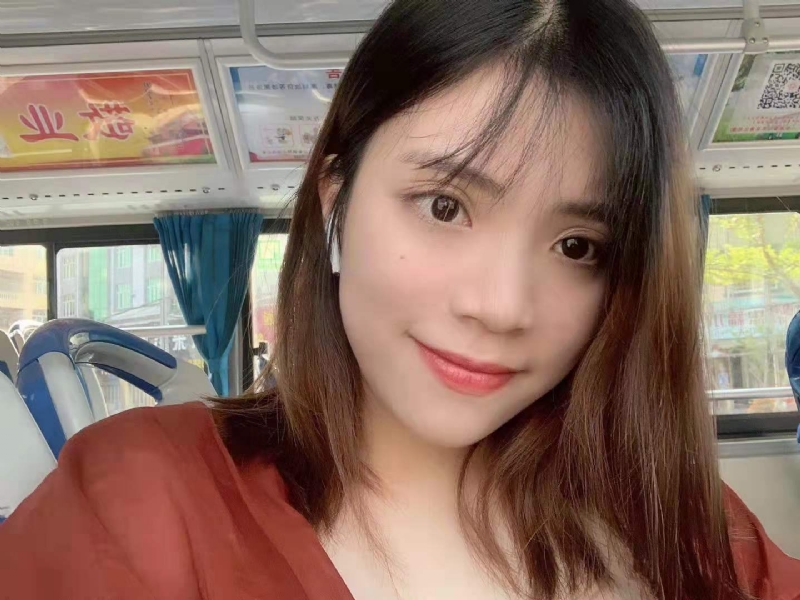 小眼睛的第一张照片--永泰征婚网