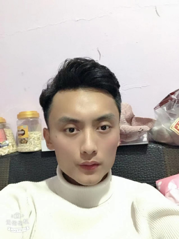 独孤一人的第一张照片--永泰征婚网