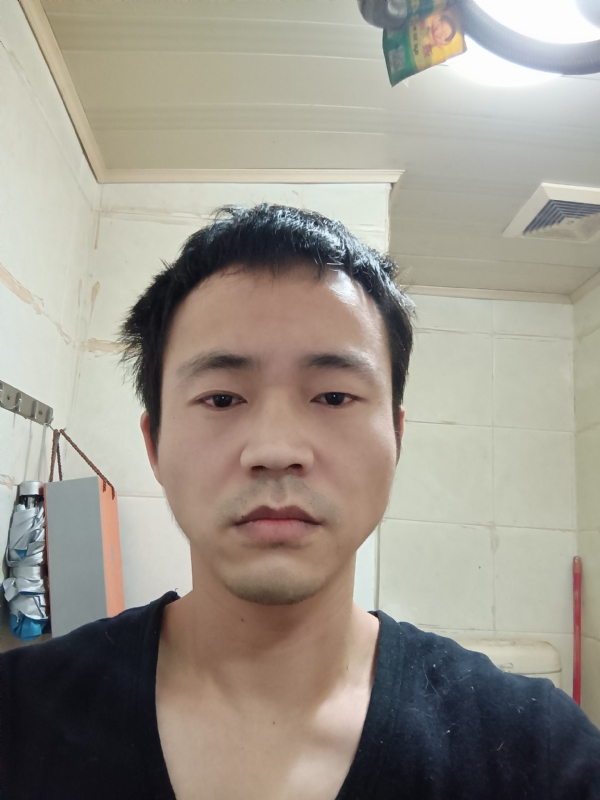 守望天空的第一张照片--永泰征婚网