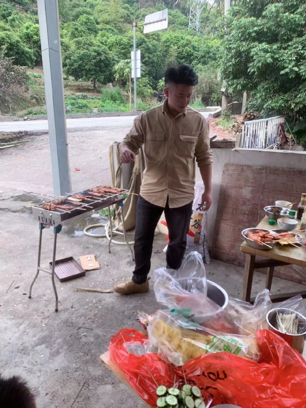 你黑我哟的第一张照片--永泰征婚网