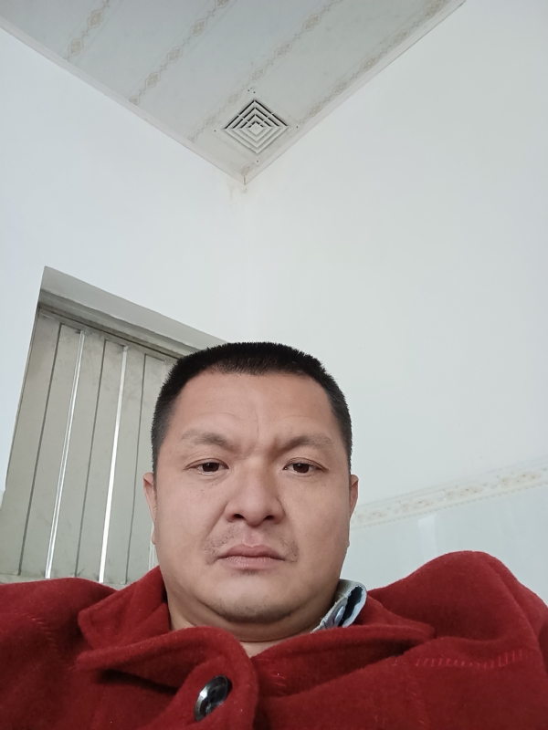 兰成龙的第一张照片--永泰征婚网