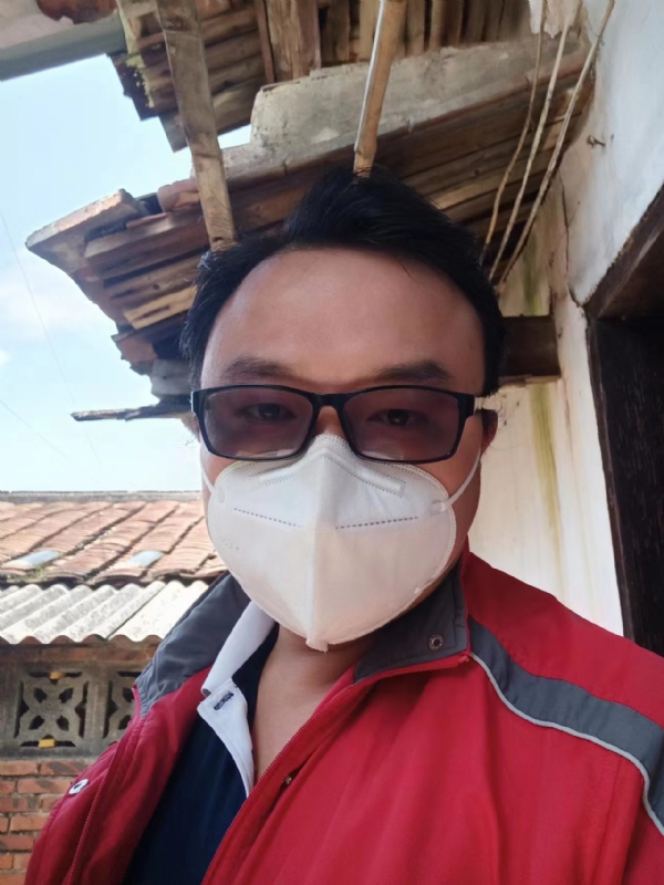 如影随形的第一张照片--永泰征婚网