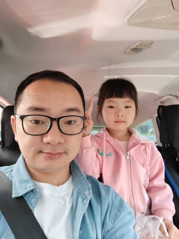 知天晓的第一张照片--永泰征婚网